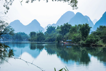 乒乓球桌子安装教程