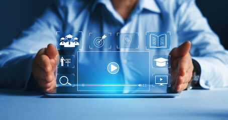 乒乓球世界冠军马龙现在怎么样了？